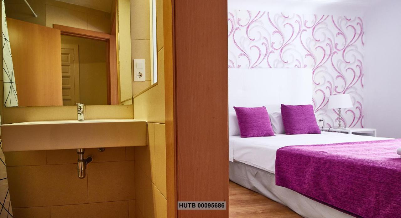 Alcam Laforja Apartment Barcelona Bagian luar foto