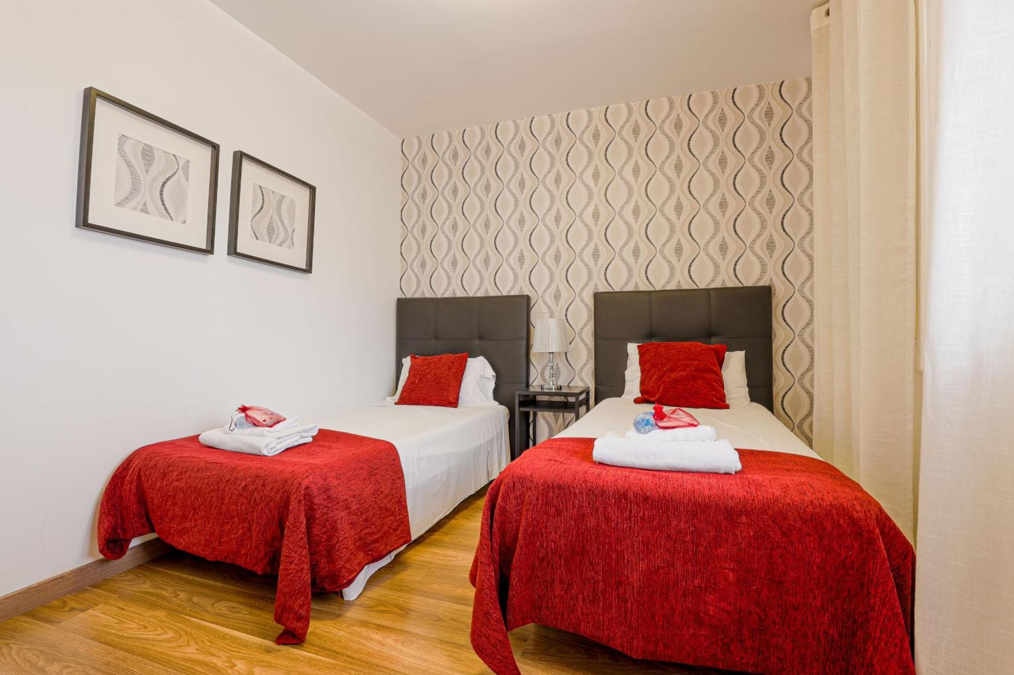 Alcam Laforja Apartment Barcelona Bagian luar foto
