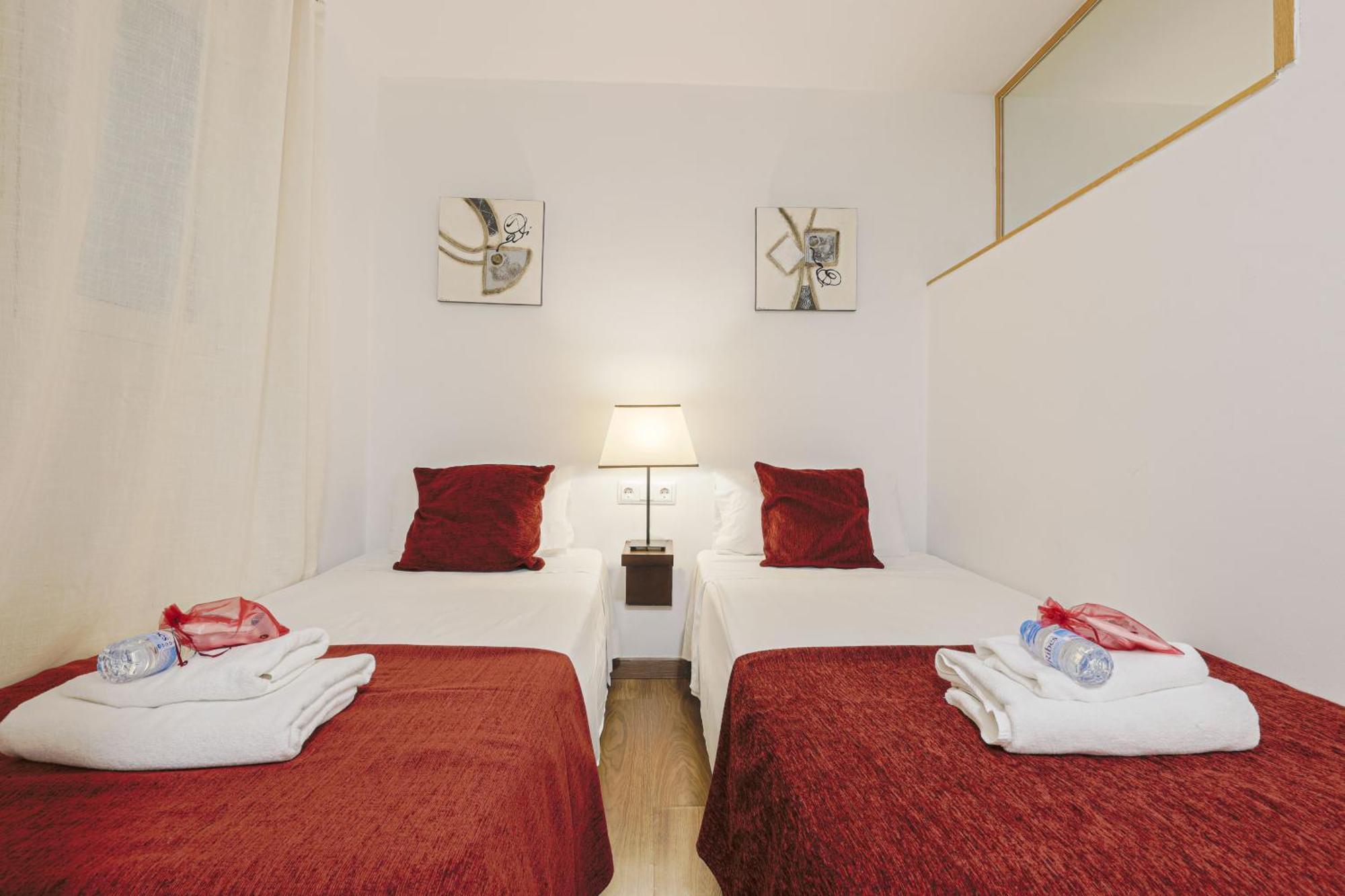Alcam Laforja Apartment Barcelona Bagian luar foto