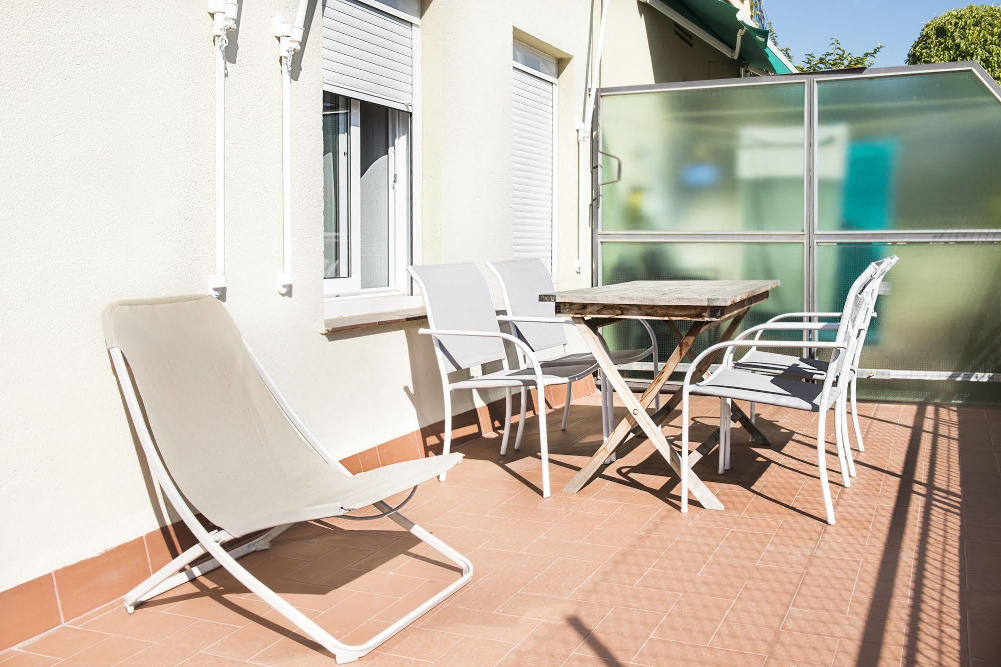 Alcam Laforja Apartment Barcelona Bagian luar foto