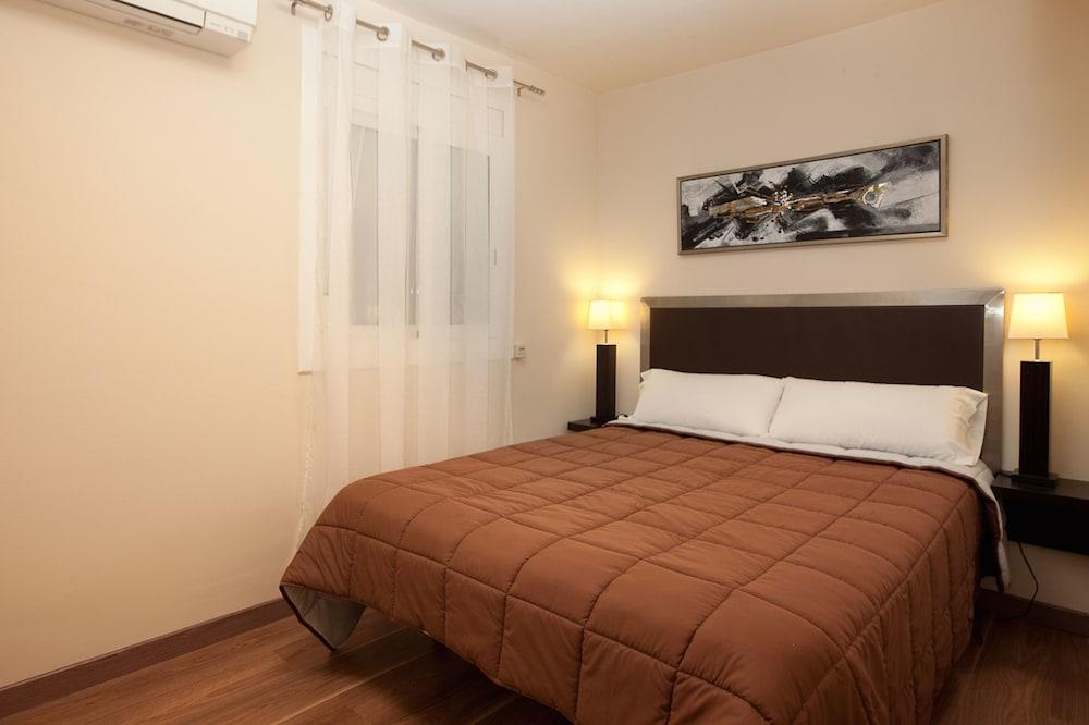 Alcam Laforja Apartment Barcelona Bagian luar foto